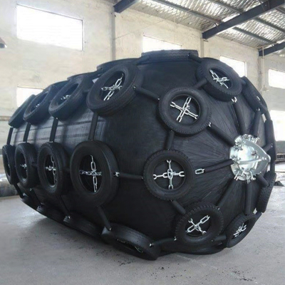 ISO17357 ที่ผ่านการรับรอง Yokohama Floating Fenders 50kPa 3.3 * 6.5M ความต้านทานการฉีกขาด