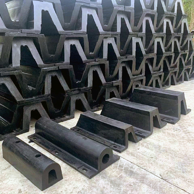 V300 * 1000L ยางธรรมชาติสีดำ V Type Fender สำหรับ Port Jetty