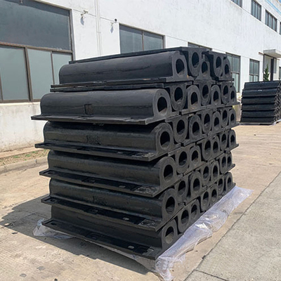 GD Type Natural Rubber / SBR Dock Boat Bumpers 45-95 Shore A ใบรับรอง SGS