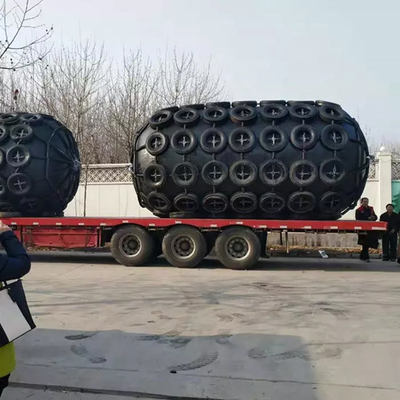 ISO17357 Yokohama Marine Fenders พร้อมยางเครื่องบินสำหรับการดำเนินงาน STS