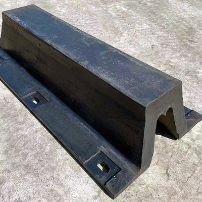PIAC2002 Heavy Duty V Fenders เพื่อความปลอดภัยในการป้องกันท่าเรือ