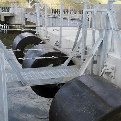 บังโคลนเรือทรงกระบอก OEM วัสดุยางธรรมชาติ SBR EPDM