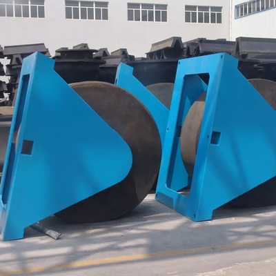 บังโคลนยางสีดำคงที่ 175kN - 1000kN สำหรับการป้องกันเรือเทียบท่า