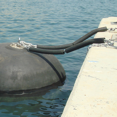 Hydropneumatic Submarine Fenders ISO17357 PINC2002 ท่าเรือเทียบเรือ 50kPa ลอยตัว