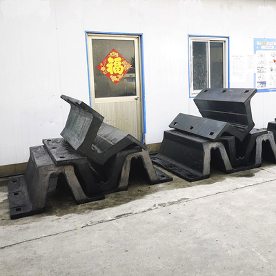 Marine Protection OEM Dock ยางกันกระแทก V Type Arch Pianc 2002