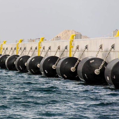 3.3 ม. * 6.5 ม. โฟมกันกระแทกลอยตัว Marine Iso 9001 Standard Hdg Flange