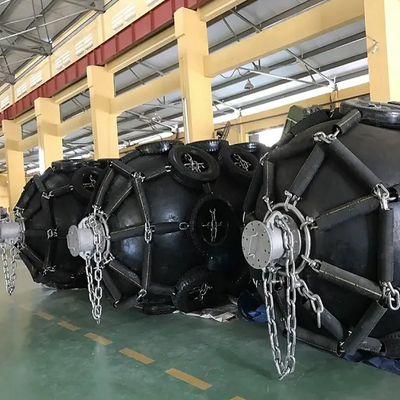 Ship Wharf Dock Protection Yokohama ยางกันกระแทก 80kpa Pneumatic Inflatable Marine