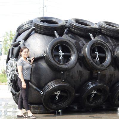 Ship Dock เรือเทียบท่า Sts Yokohama Marine Fenders พร้อมโซ่และยาง