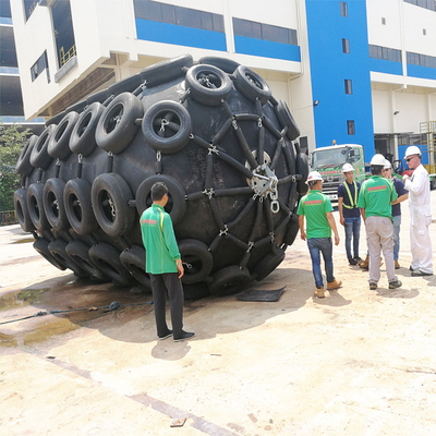 ทรงกระบอก Iso17357 Dock ยางกันกระแทกสีดำ 80kpa Marine Dock Bumpers