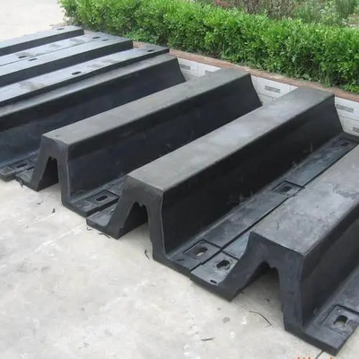 Marine Curved Bridge Fender Arch สำหรับการบีบอัดและความทนทานสูง