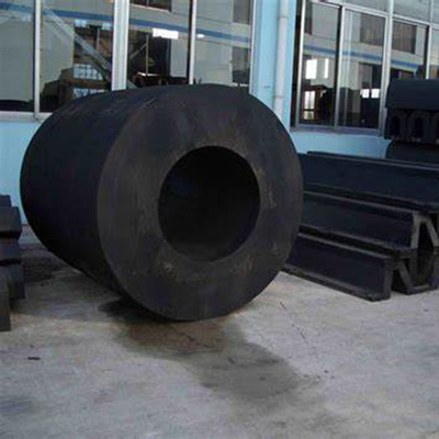 ความปลอดภัยทางทะเล สายพานบินยางยางทรงกระบอก OEM ของธรรมชาติ สําหรับการป้องกันเรือ