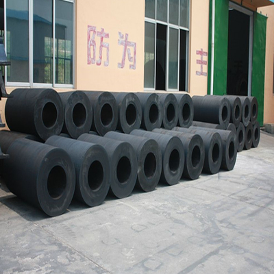 NR กระบอกเรือ Fenders ทนทานการดูดซึมพลังงาน Pianc 600x1200 ยาง