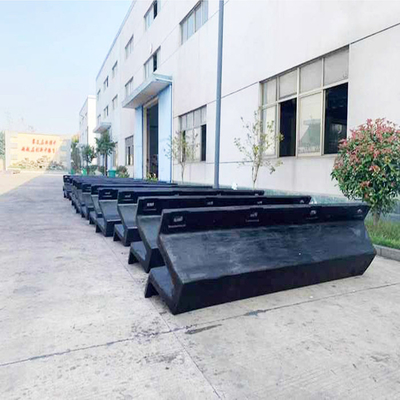 ภาระหนัก V / D 1000 มิลลิเมตร Dock จัด Fenders สําหรับ Superyacht