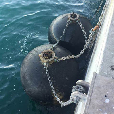 50kpa Submarine Fender Hydropneumatic Submarine Rubber Fender Dock Sling ประเภท