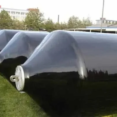 2x4m Floating Foam Fender With Chain Net 70kg/M3 ความหนาของโพลียูเรีย 19 มม