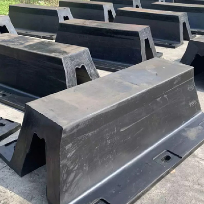 Super Arch Marine Rubber Type V Fender และ Dock Bumper สําหรับโรงเรือ